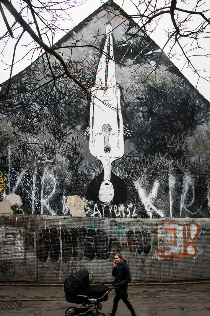 Gavlmalerier i Aarhus</br>Gavlmaleri malet af  den brasilianske kunstner Herbert Baglione. Lavet i forbindelse med gade-kunstudstilling ͞ Icons for Now i 2008 under Aarhus Festuge.</br>Foto: Mariana Gil