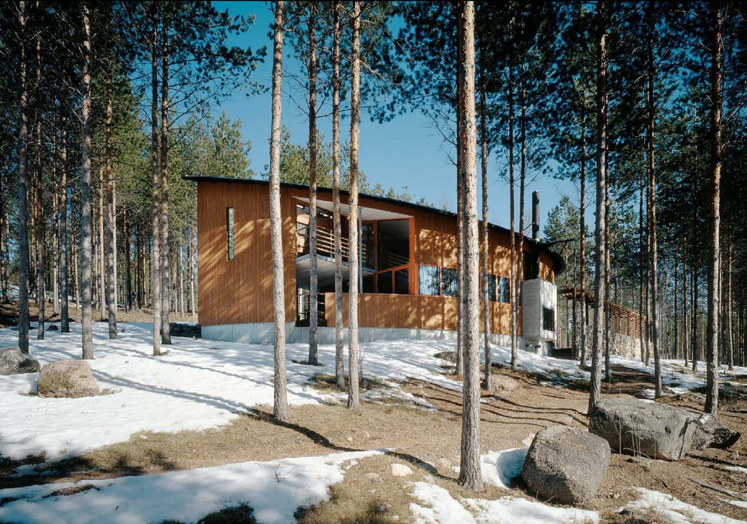 EKSISTENTIEL HJEMLØSHED I DEN MODERNE BY</br>Arkitekt Juhani Pallasmaa: House of Silence, sommer bolig, Siikakoski, 2001</br>Foto: Privatfoto