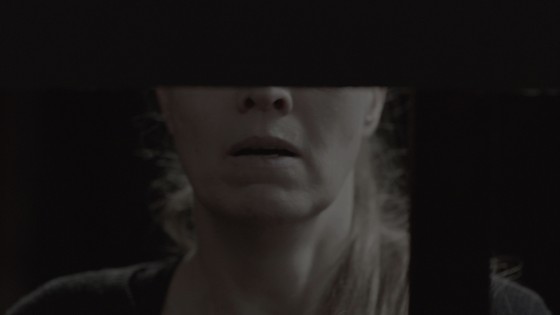 Larmende stilhed</br>Videokunst kan spille på referencer til forskellige genrer indenfor filmmediet.</br>Foto: Stilbillede fra KIND OF NOISY SILENCE af Hanne Nielsen og Birgit Johnsen
