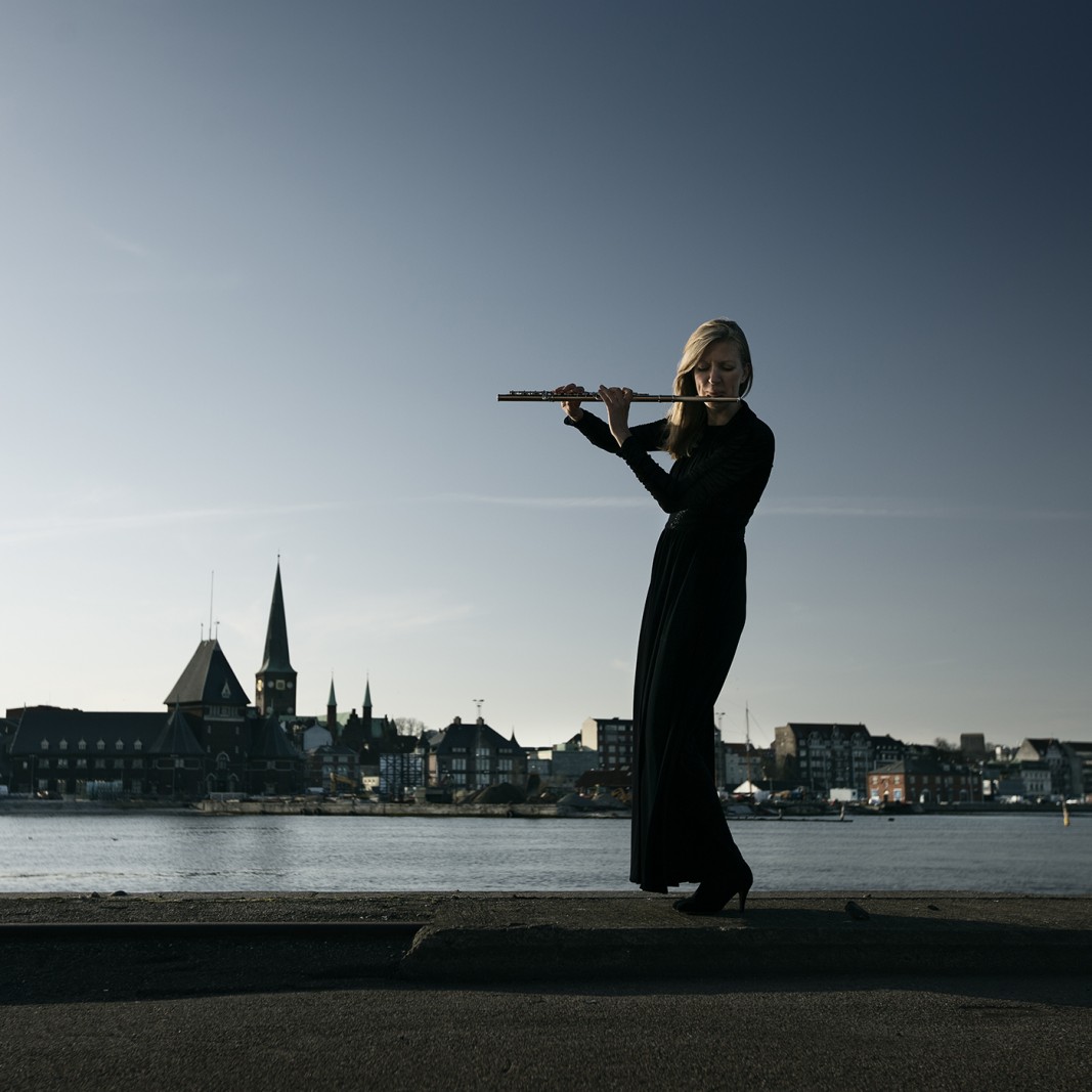 Danmarks første popsmed hyldes</br>Sigurd Barrets forældre spillede Carl Nielsens fløjtekoncert Tågen letter for ham, da han var barn.</br>Foto: Pr-foto / Aarhus Symfoniorkester