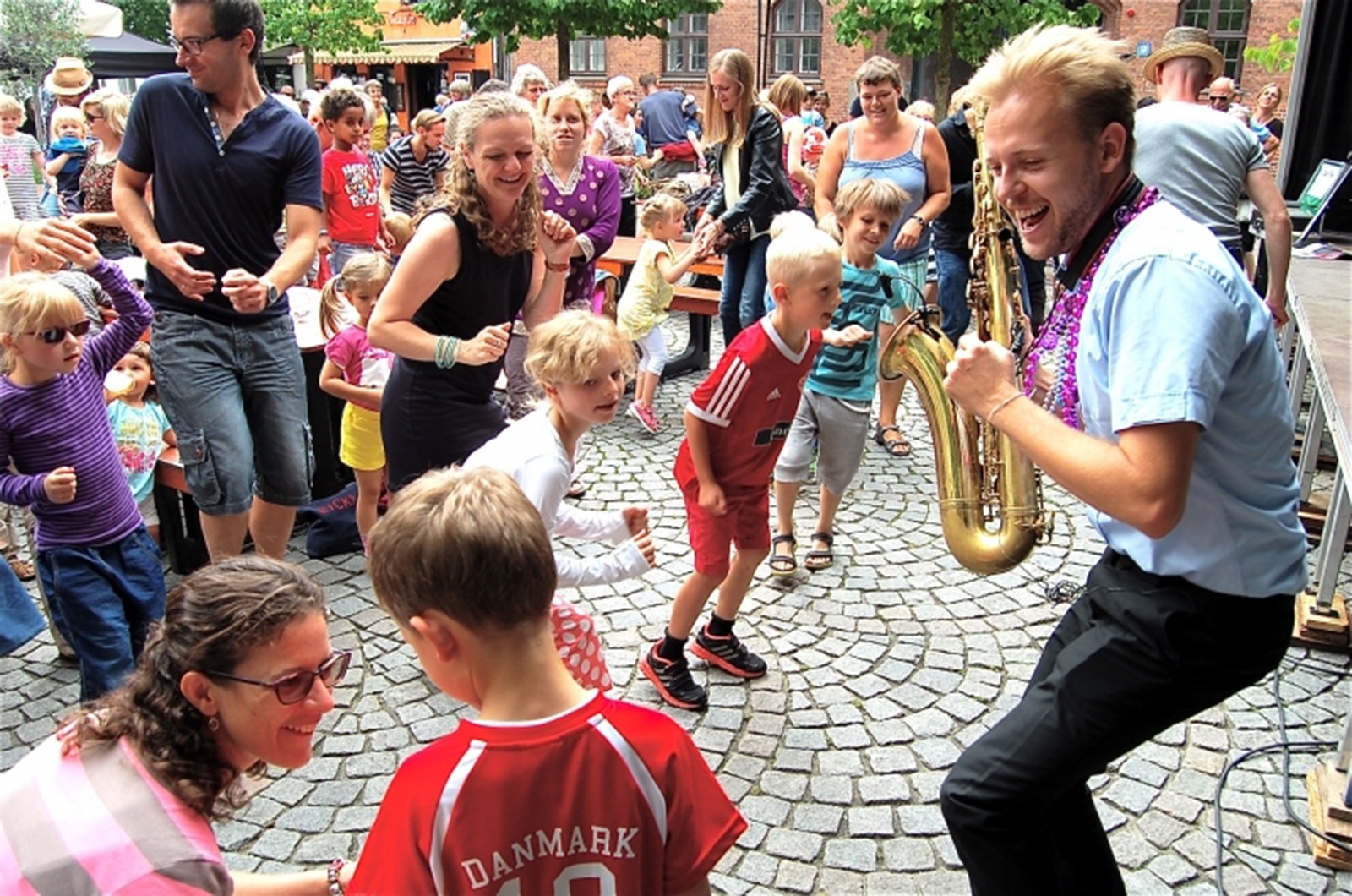 Jazz ud med dine børn i Aarhus og København</br>Jazz Five spiller i år på Aarhus Jazz Festival. Sidste år fik de hele publikum til at danse.</br>Foto: Pr-foto/ Aarhus Jazz Festival – René Wiborg